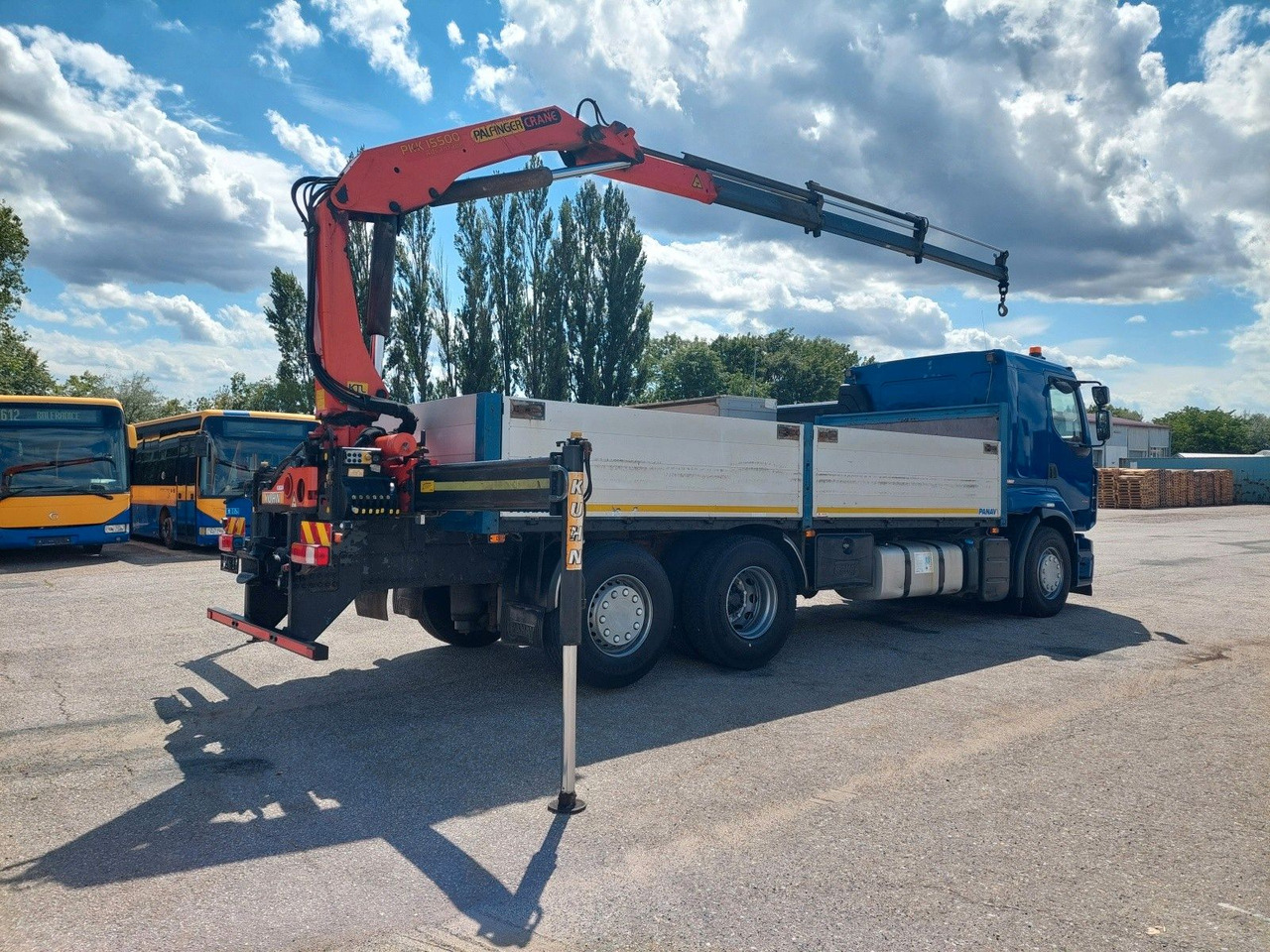 Renault Premium DXI R450.26 HR Palfinger PK 15.500 - Nákladní automobil valníkový/ Plošinový, Auto s hydraulickou rukou: obrázek 4 Renault Premium DXI R450.26 HR Palfinger PK 15.500 - Nákladní automobil valníkový/ Plošinový, Auto s hydraulickou rukou: obrázek 4