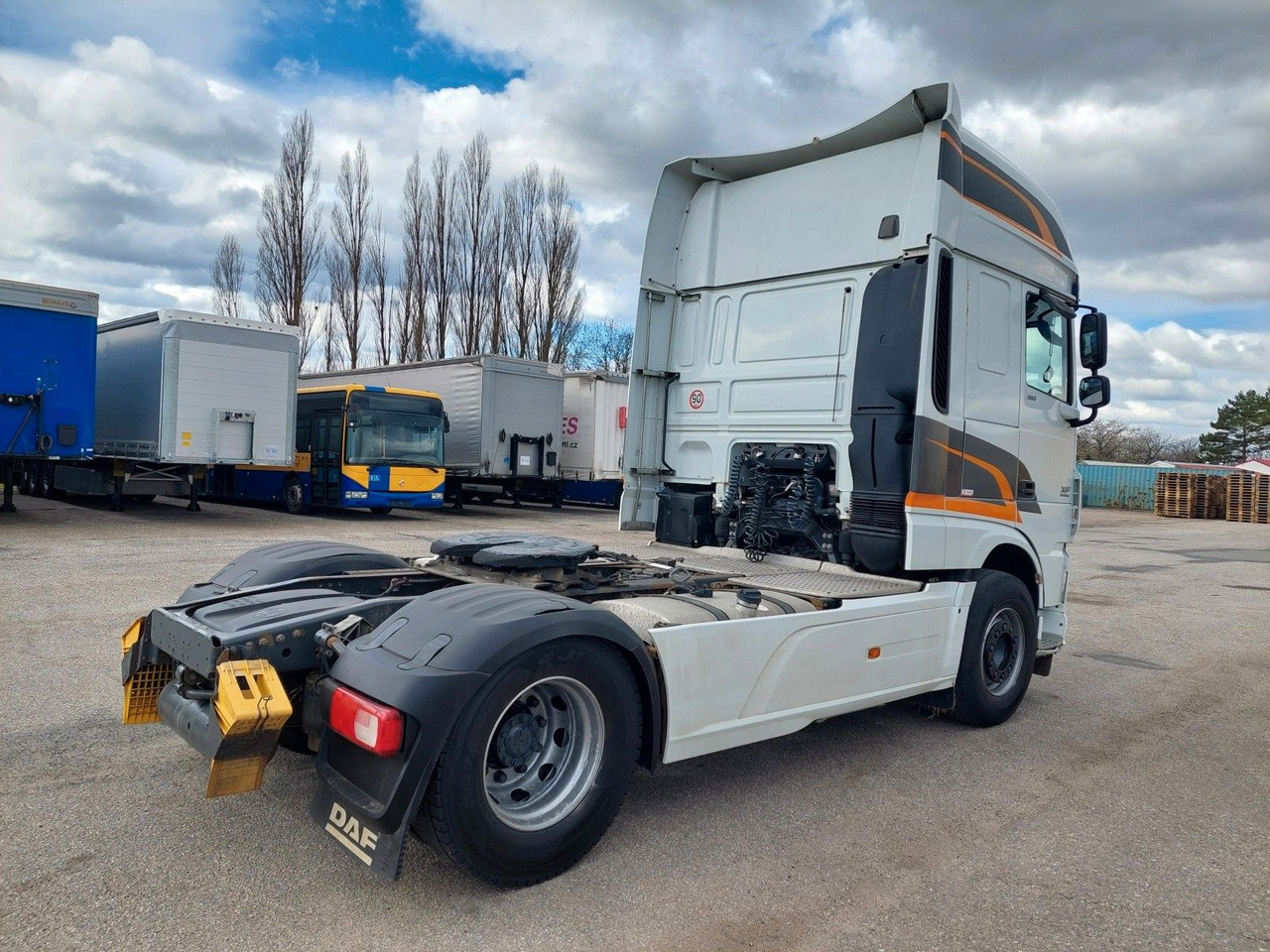 DAF XF 510 FT 4x2 - Tahač: obrázek 4 DAF XF 510 FT 4x2 - Tahač: obrázek 4