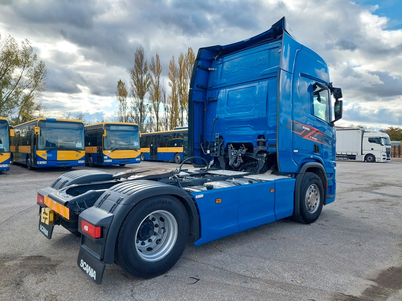 Scania R450 A4X2NB Luft/Luft Hydraulik - Tahač: obrázek 4 Scania R450 A4X2NB Luft/Luft Hydraulik - Tahač: obrázek 4