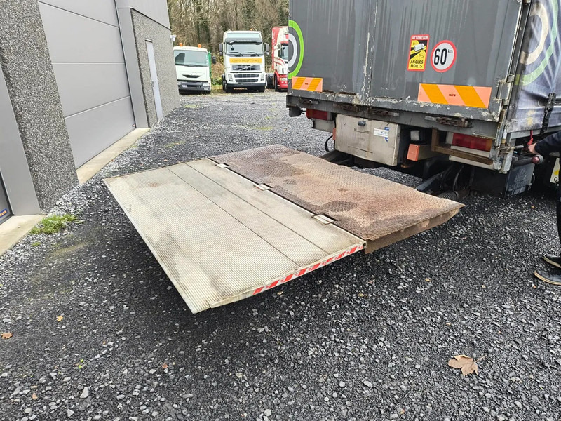 Plachtový nákladní auto DAF CF 75.310 RETARDER - D'HOLLANDIA 2500 KG - EURO 5: obrázek 16
