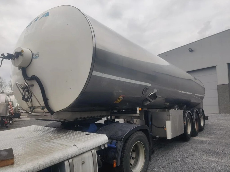 ETA TANK FOR MILK / WATER - 29000 L - STAINLESS STEEL/INOX - Cisternový návěs: obrázek 1 ETA TANK FOR MILK / WATER - 29000 L - STAINLESS STEEL/INOX - Cisternový návěs: obrázek 1