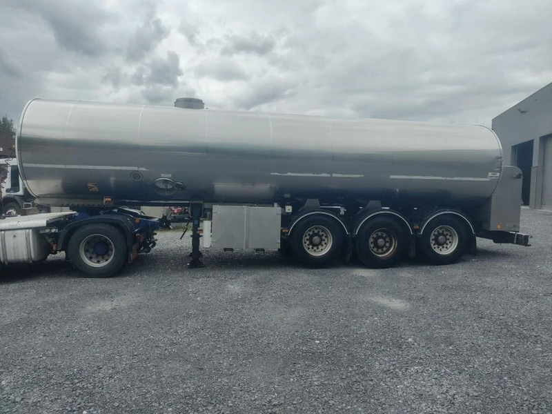 ETA TANK FOR MILK / WATER - 29000 L - STAINLESS STEEL/INOX - Cisternový návěs: obrázek 3 ETA TANK FOR MILK / WATER - 29000 L - STAINLESS STEEL/INOX - Cisternový návěs: obrázek 3