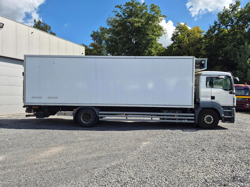 MAN TGS 18.320 COOLING TRUCK - D'HOLLANDIA TAILLIFT - Chladírenský nákladní automobil: obrázek 4 MAN TGS 18.320 COOLING TRUCK - D'HOLLANDIA TAILLIFT - Chladírenský nákladní automobil: obrázek 4