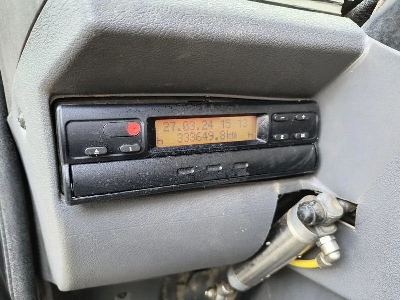 Cisternové vozidlo pro dopravu paliva Renault Midlum 220 8000L FUEL / CARBURANT TANK - 3 COMP/ A LAMES: obrázek 15