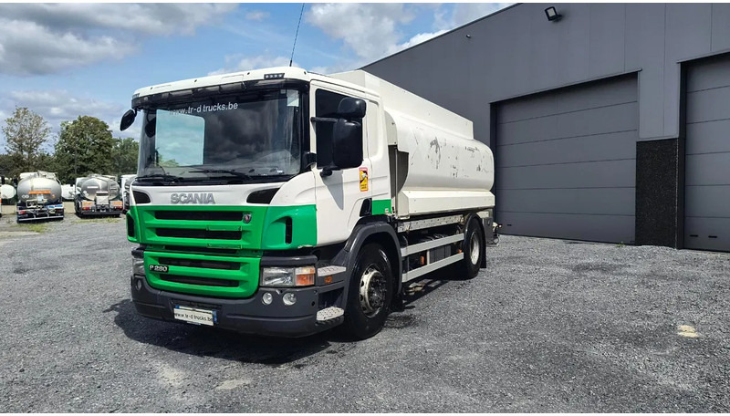 Scania P280 MANUAL GEARBOX- TANK 14000L- RETARDER - Cisternové vozidlo: obrázek 1 Scania P280 MANUAL GEARBOX- TANK 14000L- RETARDER - Cisternové vozidlo: obrázek 1
