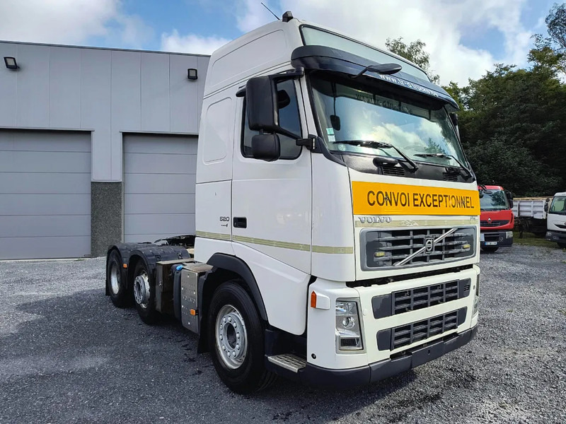 Volvo FH 13.520 6X2 - 90 TON - VOITH RETARDER - BIG AXLES - LIFTING AXLE - Tahač: obrázek 3 Volvo FH 13.520 6X2 - 90 TON - VOITH RETARDER - BIG AXLES - LIFTING AXLE - Tahač: obrázek 3