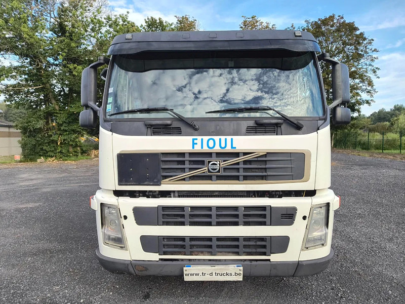 Volvo FM 440 13000L FUEL / CARBURANT - 4 COMP - Cisternové vozidlo: obrázek 2 Volvo FM 440 13000L FUEL / CARBURANT - 4 COMP - Cisternové vozidlo: obrázek 2
