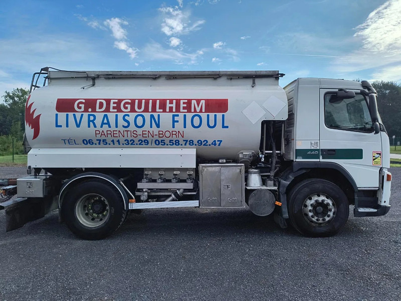 Volvo FM 440 13000L FUEL / CARBURANT - 4 COMP - Cisternové vozidlo: obrázek 4 Volvo FM 440 13000L FUEL / CARBURANT - 4 COMP - Cisternové vozidlo: obrázek 4