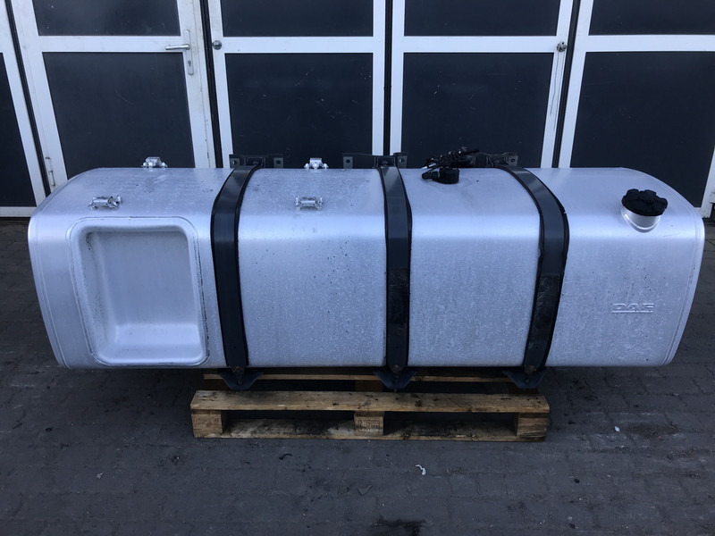 DAF Brandstoftank DAF 765 Liter 1659141 - Palivová nádrž pro Nákladní auto: obrázek 1 DAF Brandstoftank DAF 765 Liter 1659141 - Palivová nádrž pro Nákladní auto: obrázek 1