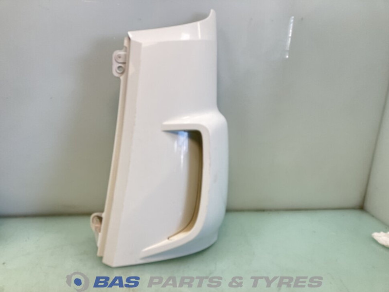 DAF CF Euro 6 - Nárazník pro Nákladní auto: obrázek 1 DAF CF Euro 6 - Nárazník pro Nákladní auto: obrázek 1