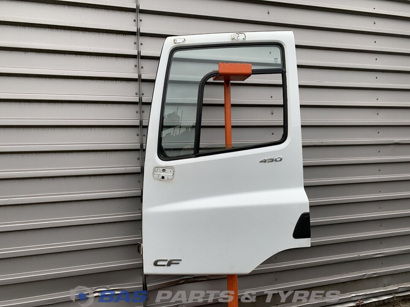 DAF CF Euro 6 - Dveře a díly pro Nákladní auto: obrázek 1 DAF CF Euro 6 - Dveře a díly pro Nákladní auto: obrázek 1