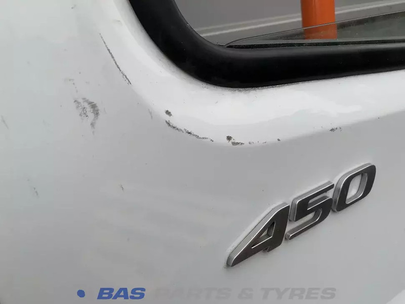 DAF CF Euro 6 - Dveře a díly pro Nákladní auto: obrázek 2 DAF CF Euro 6 - Dveře a díly pro Nákladní auto: obrázek 2