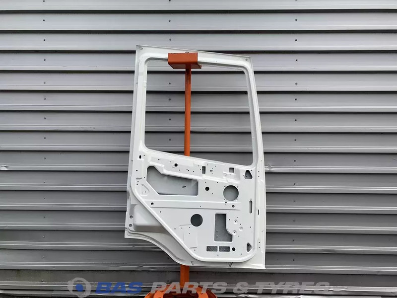 DAF CF (Meerdere types) - Dveře a díly pro Nákladní auto: obrázek 2 DAF CF (Meerdere types) - Dveře a díly pro Nákladní auto: obrázek 2
