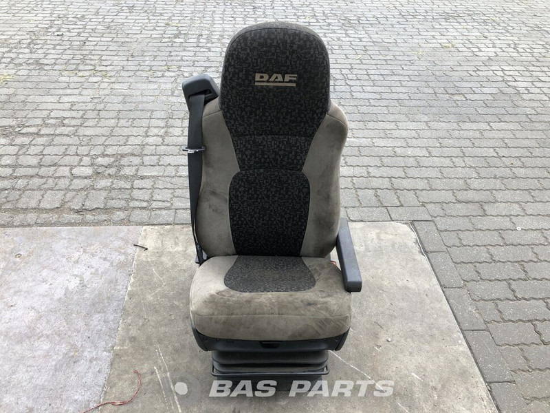 DAF CF75 Euro 4-5 - Sedaček pro Nákladní auto: obrázek 1 DAF CF75 Euro 4-5 - Sedaček pro Nákladní auto: obrázek 1
