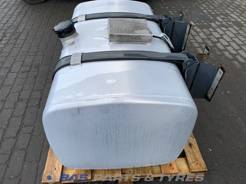 DAF - Palivová nádrž pro Nákladní auto: obrázek 2 DAF - Palivová nádrž pro Nákladní auto: obrázek 2