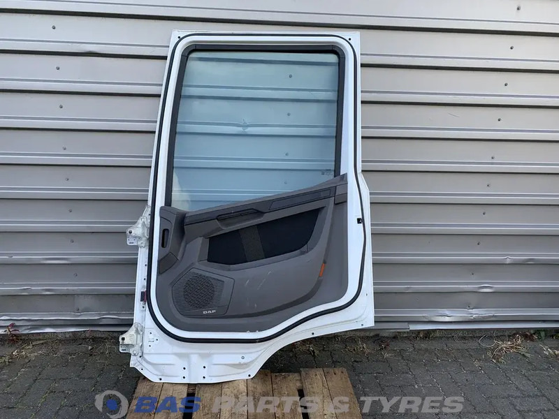 DAF XF G2 - Dveře a díly pro Nákladní auto: obrázek 2 DAF XF G2 - Dveře a díly pro Nákladní auto: obrázek 2