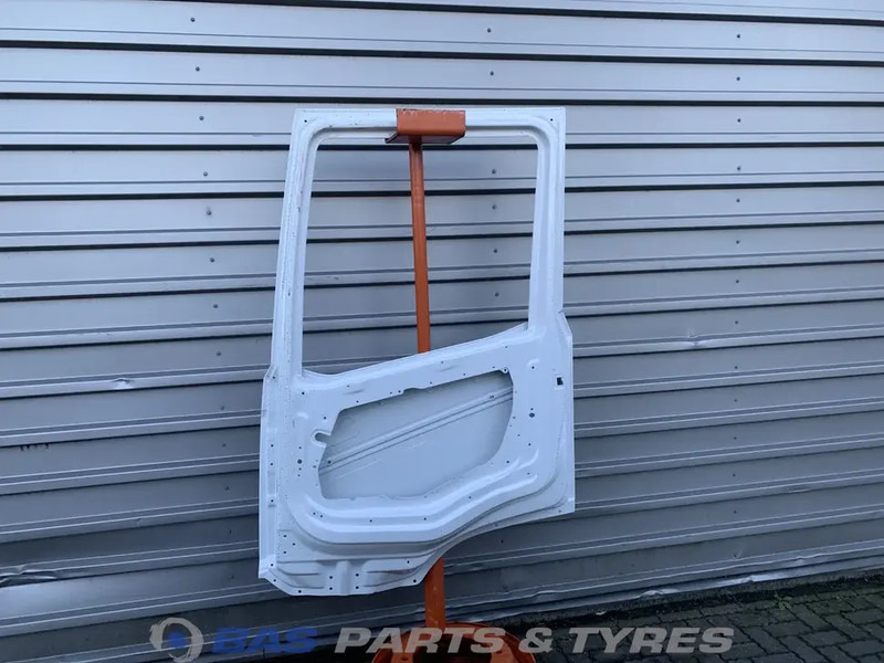 DAF XF G2 Portier Rechts DAF 2197012 - Dveře a díly pro Nákladní auto: obrázek 2 DAF XF G2 Portier Rechts DAF 2197012 - Dveře a díly pro Nákladní auto: obrázek 2