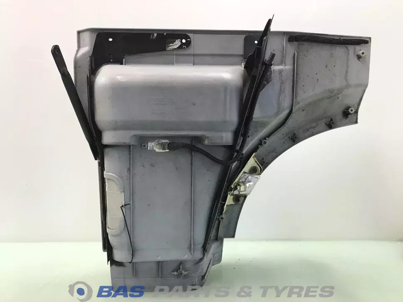 DAF XF106 Opstap Rechts DAF 1835024 - Karoserie a exteriér pro Nákladní auto: obrázek 2 DAF XF106 Opstap Rechts DAF 1835024 - Karoserie a exteriér pro Nákladní auto: obrázek 2