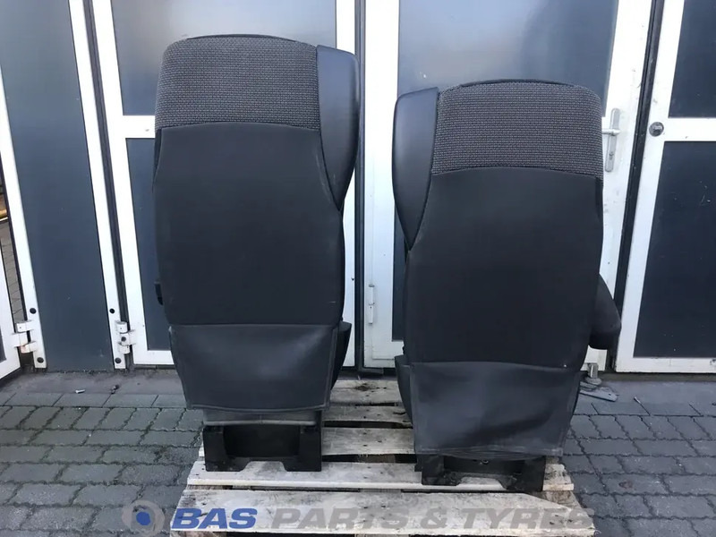 DAF XF106 Stoelen set DAF 1844320 - Sedaček pro Nákladní auto: obrázek 3 DAF XF106 Stoelen set DAF 1844320 - Sedaček pro Nákladní auto: obrázek 3