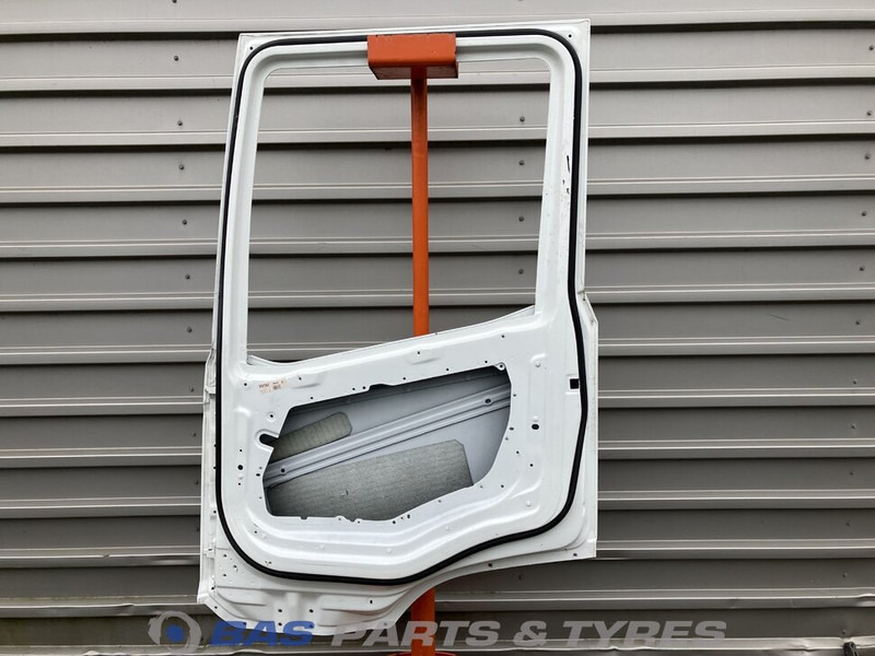 DAF XG - Dveře a díly pro Nákladní auto: obrázek 2 DAF XG - Dveře a díly pro Nákladní auto: obrázek 2