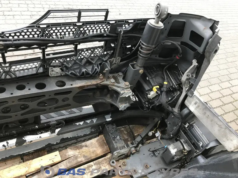 Mercedes-Benz Antos MP4 Bumper Mercedes A 960 310 23 22 - Nárazník pro Nákladní auto: obrázek 5 Mercedes-Benz Antos MP4 Bumper Mercedes A 960 310 23 22 - Nárazník pro Nákladní auto: obrázek 5