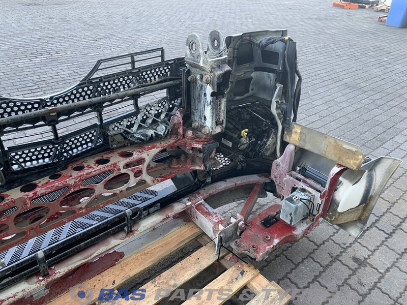 Mercedes-Benz Antos MP4 - Nárazník pro Nákladní auto: obrázek 5 Mercedes-Benz Antos MP4 - Nárazník pro Nákladní auto: obrázek 5