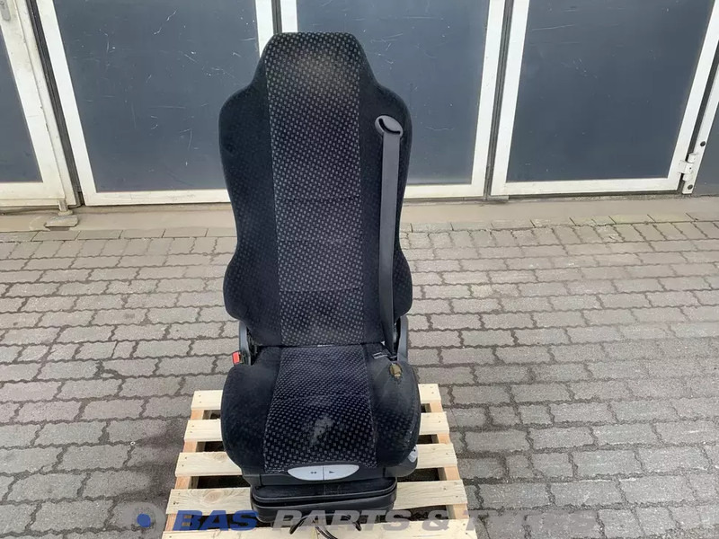 Mercedes-Benz Atego MP2 - Sedaček pro Nákladní auto: obrázek 1 Mercedes-Benz Atego MP2 - Sedaček pro Nákladní auto: obrázek 1