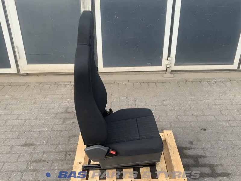 Mercedes-Benz Atego MP4 - Sedaček pro Nákladní auto: obrázek 2 Mercedes-Benz Atego MP4 - Sedaček pro Nákladní auto: obrázek 2