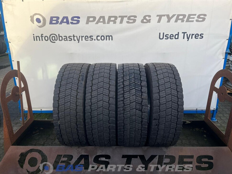 Michelin Michelin 315/70R22.5 X MULTI D 154/150 M+S 3PMSF gebruikte set - Pneumatiky pro Nákladní auto: obrázek 1 Michelin Michelin 315/70R22.5 X MULTI D 154/150 M+S 3PMSF gebruikte set - Pneumatiky pro Nákladní auto: obrázek 1