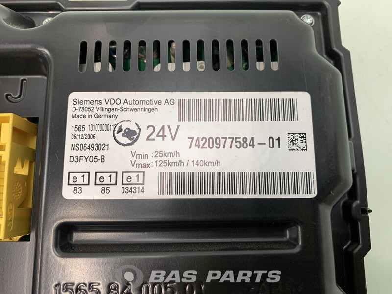 Renault Premium Euro 4-5 - Palubní deska pro Nákladní auto: obrázek 3 Renault Premium Euro 4-5 - Palubní deska pro Nákladní auto: obrázek 3