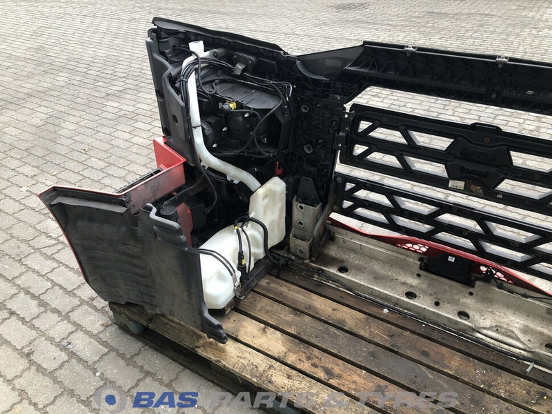 Renault T-Serie Bumper Renault 7484519070 - Nárazník pro Nákladní auto: obrázek 4 Renault T-Serie Bumper Renault 7484519070 - Nárazník pro Nákladní auto: obrázek 4