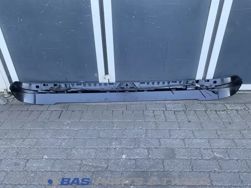 Scania G-Serie Zonneklep Scania CG-20 Normal L3H2 2341420 - Sluneční clona pro Nákladní auto: obrázek 4 Scania G-Serie Zonneklep Scania CG-20 Normal L3H2 2341420 - Sluneční clona pro Nákladní auto: obrázek 4