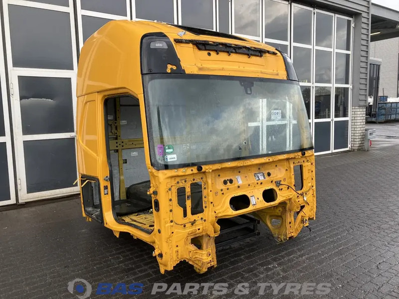 Volvo FH4 Volvo Globetrotter XL L2H3 82271702 - Kabina a interiér pro Nákladní auto: obrázek 2 Volvo FH4 Volvo Globetrotter XL L2H3 82271702 - Kabina a interiér pro Nákladní auto: obrázek 2