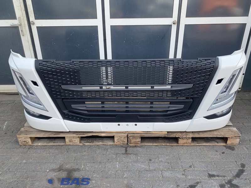 Volvo FM5 Bumper Volvo 82491840 - Nárazník pro Nákladní auto: obrázek 1 Volvo FM5 Bumper Volvo 82491840 - Nárazník pro Nákladní auto: obrázek 1