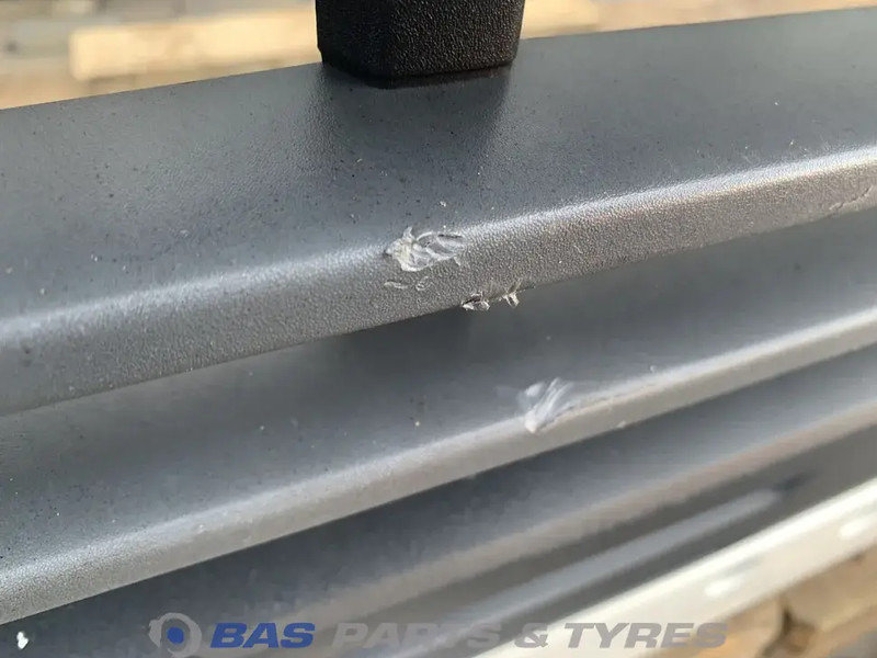 Volvo FM5 Bumper Volvo 82491840 - Nárazník pro Nákladní auto: obrázek 4 Volvo FM5 Bumper Volvo 82491840 - Nárazník pro Nákladní auto: obrázek 4