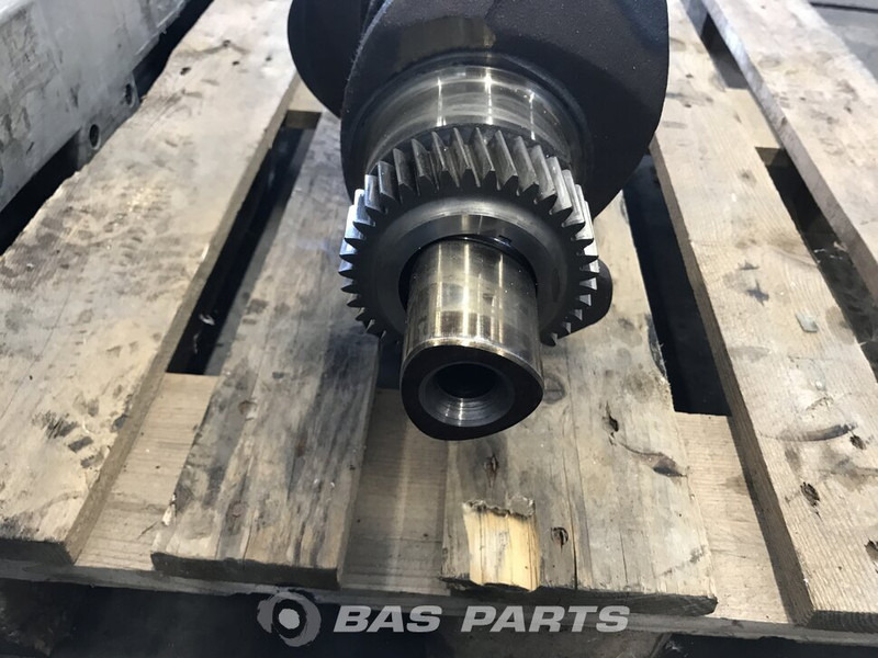 Volvo Krukas Volvo 1547468 - Zalomený hřídel pro Nákladní auto: obrázek 3 Volvo Krukas Volvo 1547468 - Zalomený hřídel pro Nákladní auto: obrázek 3