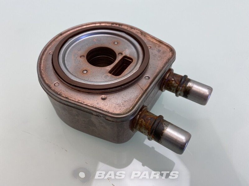 Volvo Oliekoeler Volvo 21360064 - Chladič oleje pro Nákladní auto: obrázek 2 Volvo Oliekoeler Volvo 21360064 - Chladič oleje pro Nákladní auto: obrázek 2