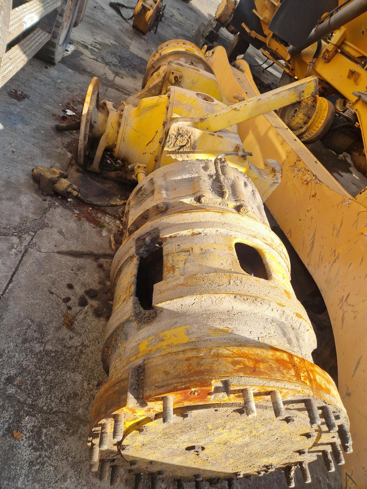 EJE TRASERO KOMATSU KWA055HD-4 - Náprava a díly pro Stavební technika: obrázek 2 EJE TRASERO KOMATSU KWA055HD-4 - Náprava a díly pro Stavební technika: obrázek 2