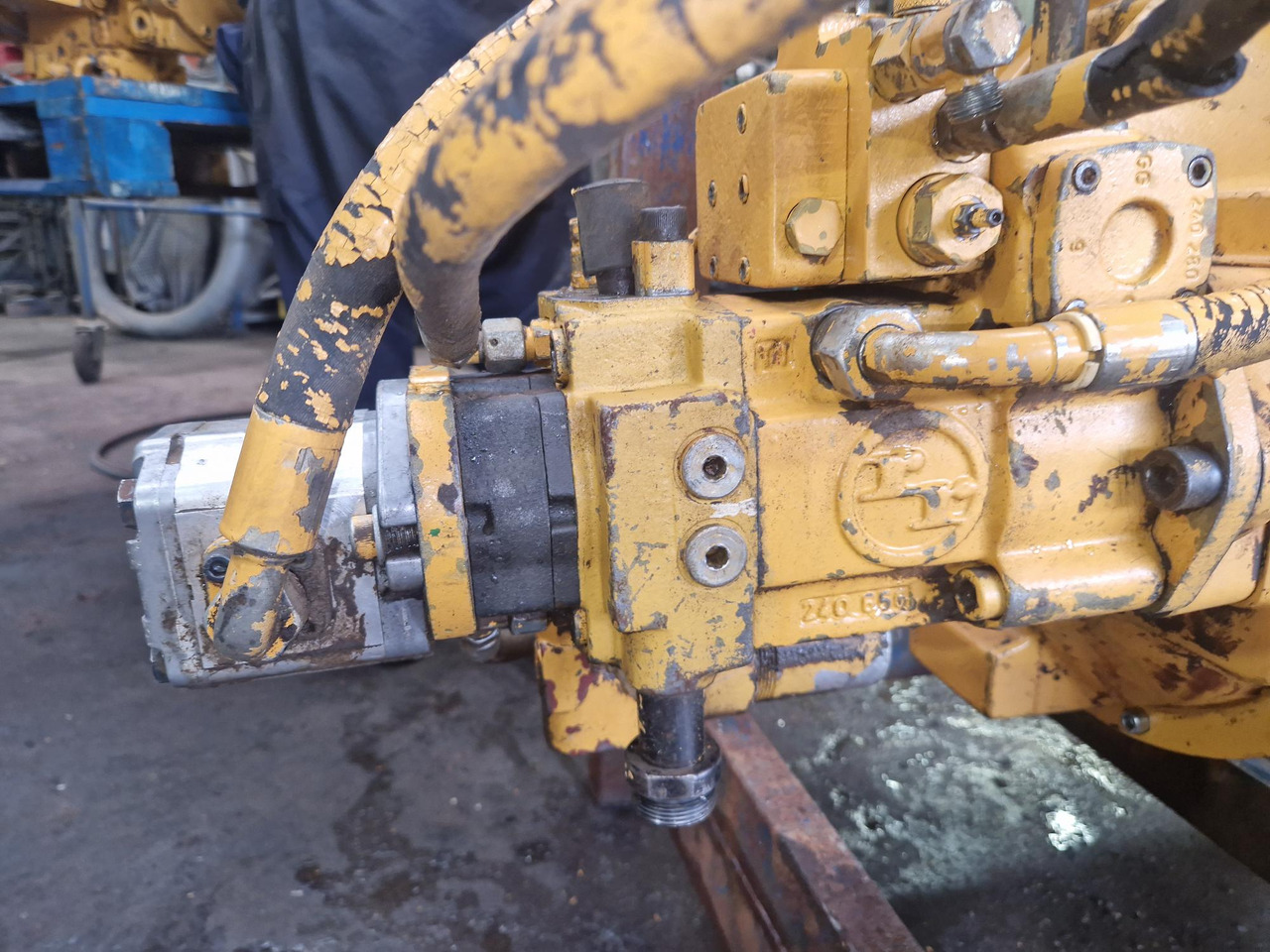 LIEBHERR A4VS6M51 9446727 - Hydraulické čerpadlo pro Stavební technika: obrázek 1 LIEBHERR A4VS6M51 9446727 - Hydraulické čerpadlo pro Stavební technika: obrázek 1