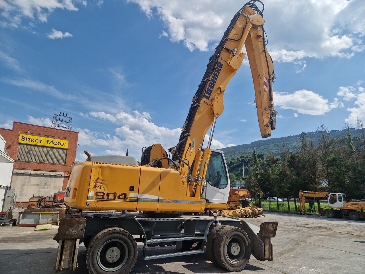 LIEBHERR A904C (2010) - Překládkové rypadlo: obrázek 3 LIEBHERR A904C (2010) - Překládkové rypadlo: obrázek 3