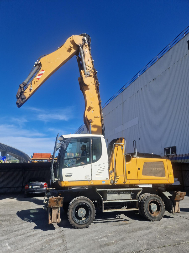 LIEBHERR LH30M - Překládkové rypadlo: obrázek 1 LIEBHERR LH30M - Překládkové rypadlo: obrázek 1
