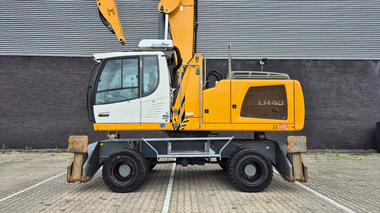 LIEBHERR LH40M - Překládkové rypadlo: obrázek 4 LIEBHERR LH40M - Překládkové rypadlo: obrázek 4