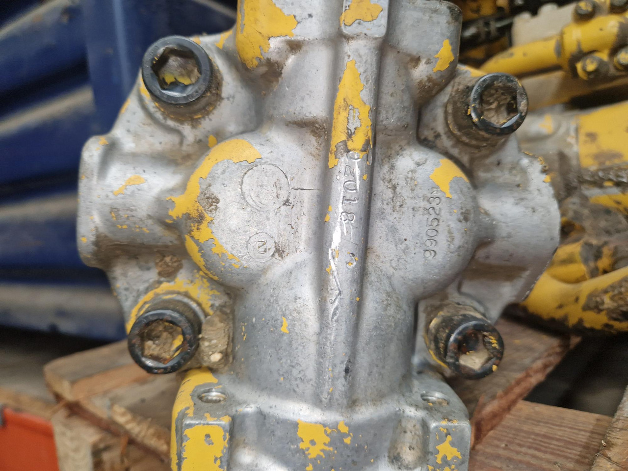 KOMATSU HD 465.3 - Náhradní díly pro Stavební technika: obrázek 2 KOMATSU HD 465.3 - Náhradní díly pro Stavební technika: obrázek 2