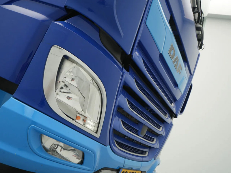 Tahač DAF XF 450 FT, Space Cab, PTO: obrázek 12