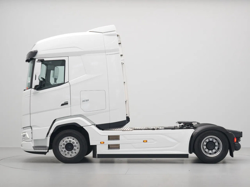 DAF XG 480 WIT SPIEGELS EXCLUSIVE AUDIO ALCOAS ADR FL+AT+EXII - Tahač: obrázek 3 DAF XG 480 WIT SPIEGELS EXCLUSIVE AUDIO ALCOAS ADR FL+AT+EXII - Tahač: obrázek 3