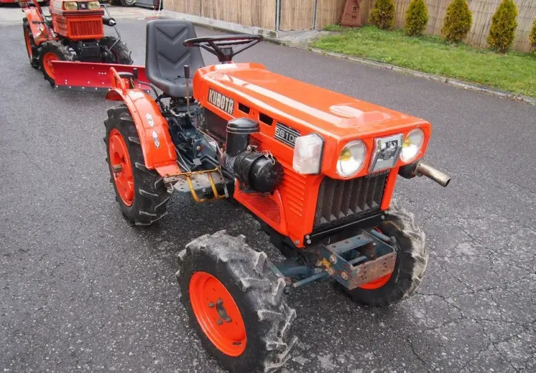 Ciągnik Kubota B6100 1995 4x4 - Traktor: obrázek 1 Ciągnik Kubota B6100 1995 4x4 - Traktor: obrázek 1