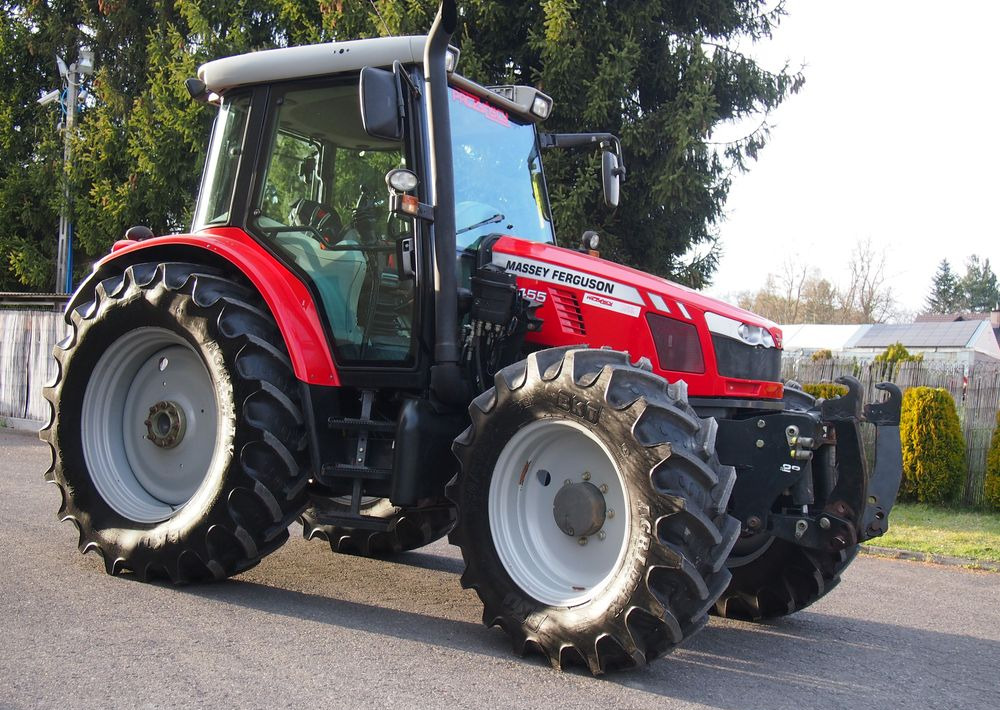 Ciągnik Massey Ferguson MF 6455 Dyna6 2013 Ciągnik Massey Ferguson 6455+TUZ - Traktor: obrázek 2 Ciągnik Massey Ferguson MF 6455 Dyna6 2013 Ciągnik Massey Ferguson 6455+TUZ - Traktor: obrázek 2