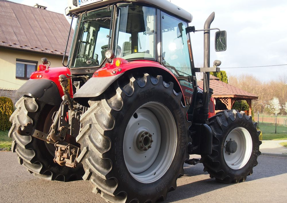 Ciągnik Massey Ferguson MF 6455 Dyna6 2013 Ciągnik Massey Ferguson 6455+TUZ - Traktor: obrázek 4 Ciągnik Massey Ferguson MF 6455 Dyna6 2013 Ciągnik Massey Ferguson 6455+TUZ - Traktor: obrázek 4