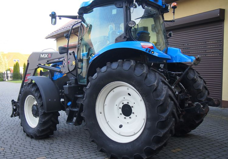 Ciągnik New Holland NH T6.140 2016 New Holland z Ładowaczem czołowym TUR - Traktor: obrázek 3 Ciągnik New Holland NH T6.140 2016 New Holland z Ładowaczem czołowym TUR - Traktor: obrázek 3