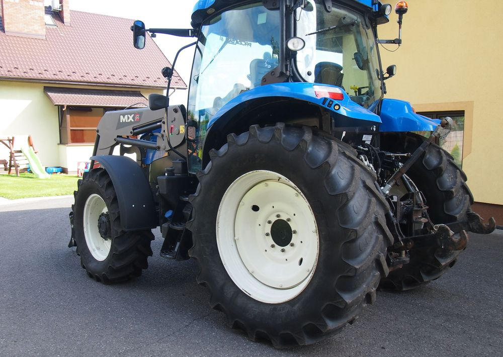 Ciągnik New Holland NH T6.140 2016 New Holland z Ładowaczem czołowym TUR - Traktor: obrázek 4 Ciągnik New Holland NH T6.140 2016 New Holland z Ładowaczem czołowym TUR - Traktor: obrázek 4